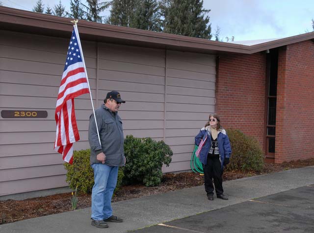 4921